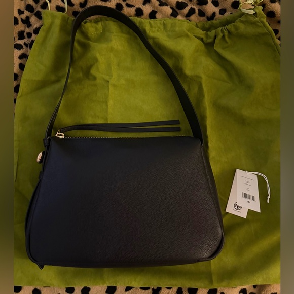 Tory Burch Handbags - Tory Burch Romy Shoulder Bag